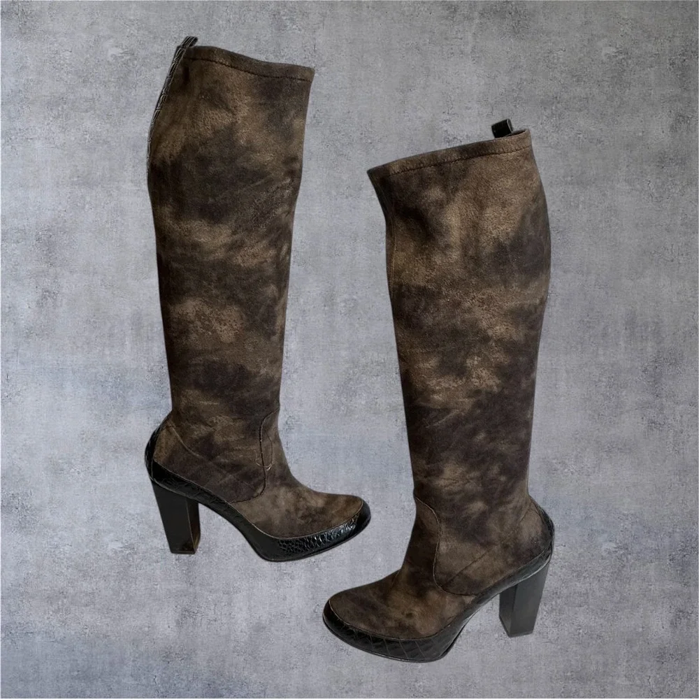 Donald J Pliner Chenia Boots Womens 9.5 Brown Suede Croc Block Heel Excellent